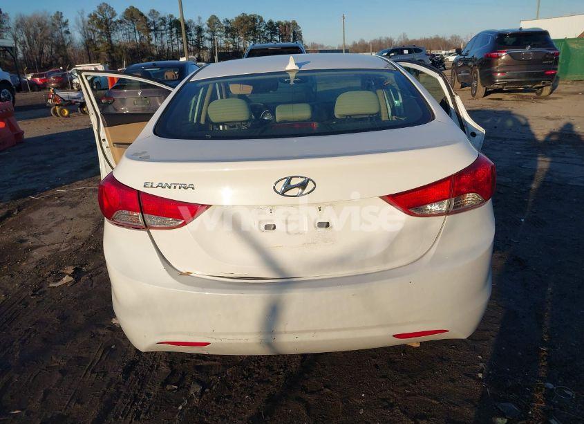 Photo 16 of 2013 Hyundai Elantra GLS (VIN 5NPDH4AE7DH204654)
