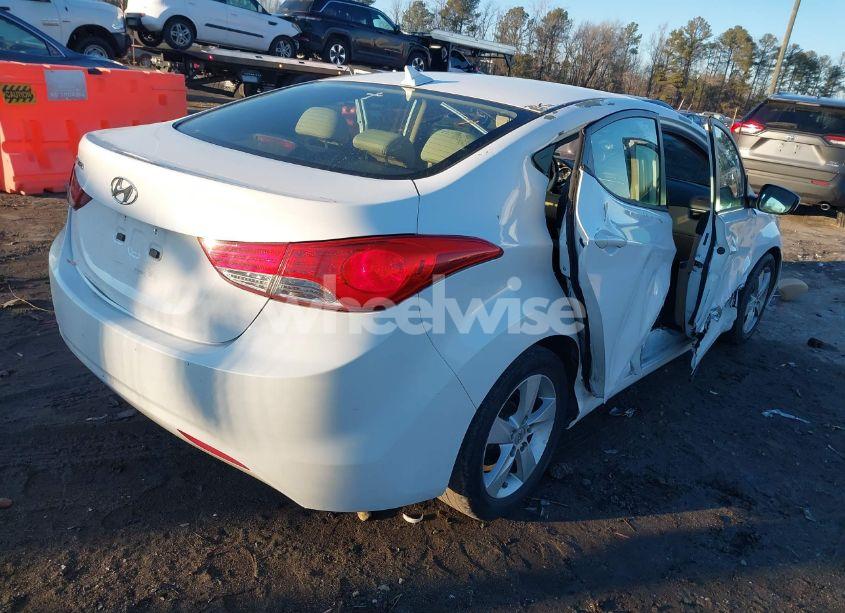 Photo 4 of 2013 Hyundai Elantra GLS (VIN 5NPDH4AE7DH204654)
