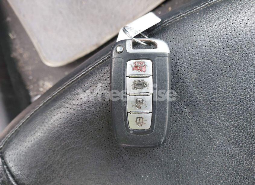 Photo 11 of 2013 Hyundai Elantra LIMITED (VIN 5NPDH4AE7DH231885)