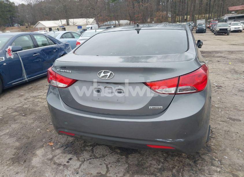 Photo 16 of 2013 Hyundai Elantra LIMITED (VIN 5NPDH4AE7DH237511)