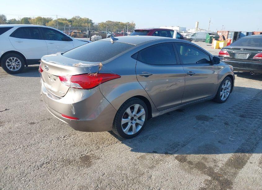 Photo 4 of 2013 Hyundai Elantra LIMITED (VIN 5NPDH4AE7DH239386)
