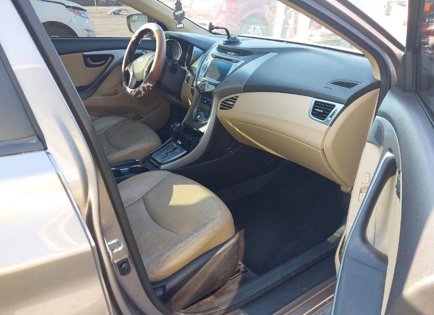 Photo 5 of 2013 Hyundai Elantra LIMITED (VIN 5NPDH4AE7DH239386)