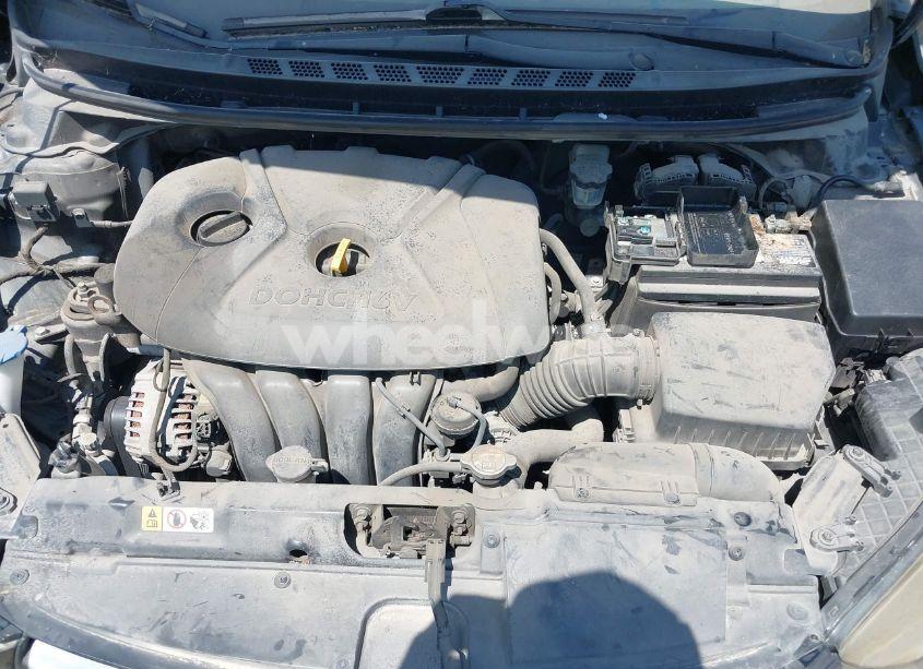 Photo 10 of 2013 Hyundai Elantra LIMITED (VIN 5NPDH4AE7DH244104)