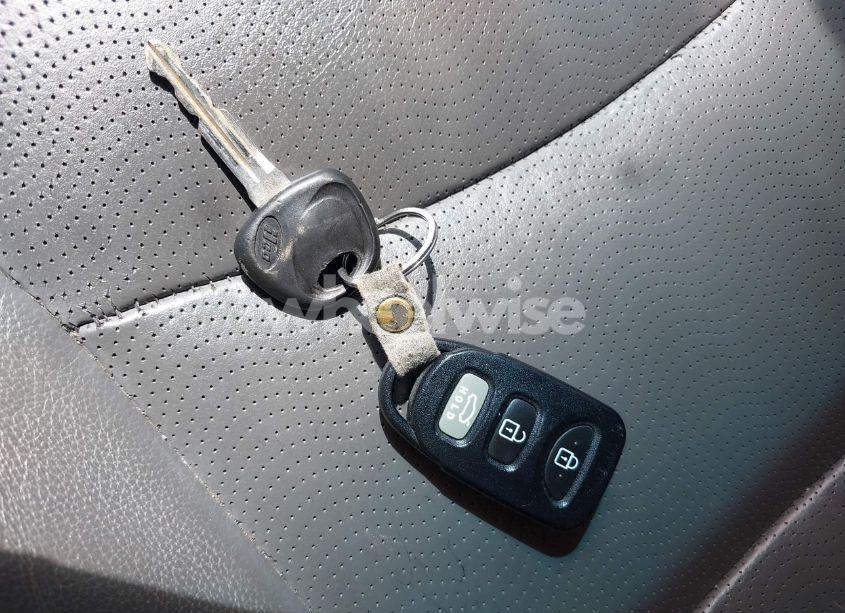 Photo 11 of 2013 Hyundai Elantra LIMITED (VIN 5NPDH4AE7DH244104)