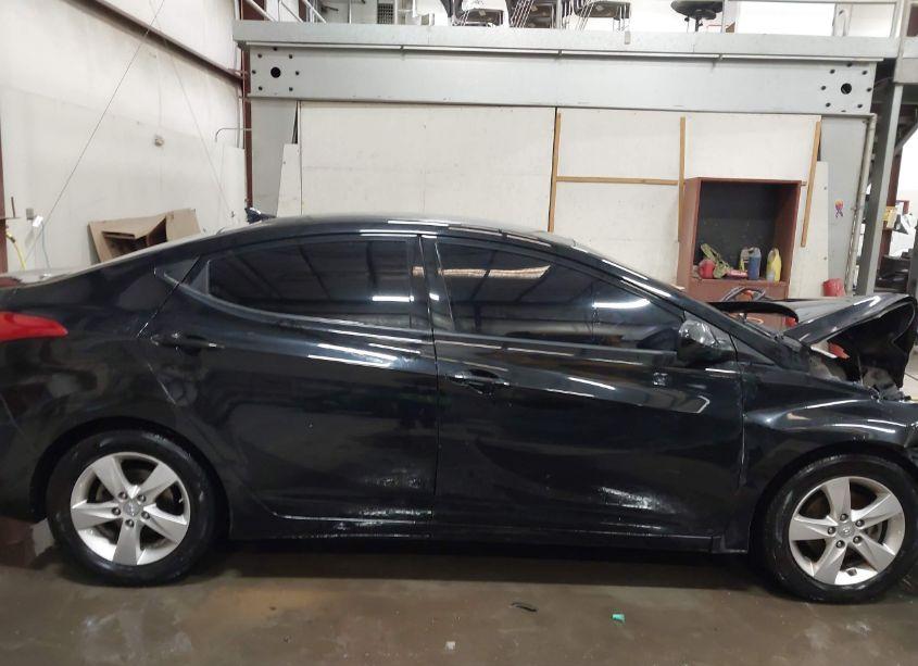 Photo 13 of 2013 Hyundai Elantra GLS (VIN 5NPDH4AE7DH247813)