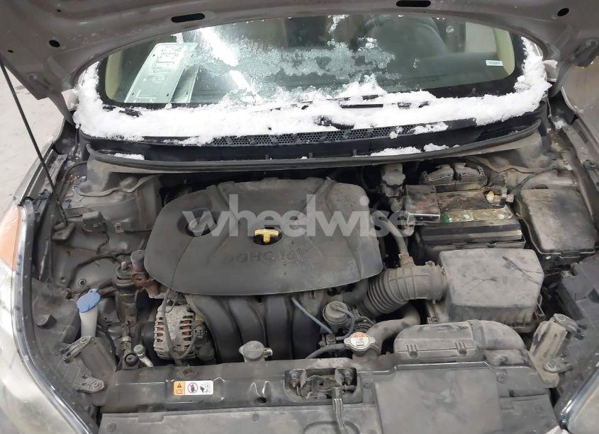 Photo 10 of 2013 Hyundai Elantra GLS (VIN 5NPDH4AE7DH249934)