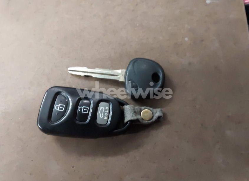 Photo 11 of 2013 Hyundai Elantra GLS (VIN 5NPDH4AE7DH249934)