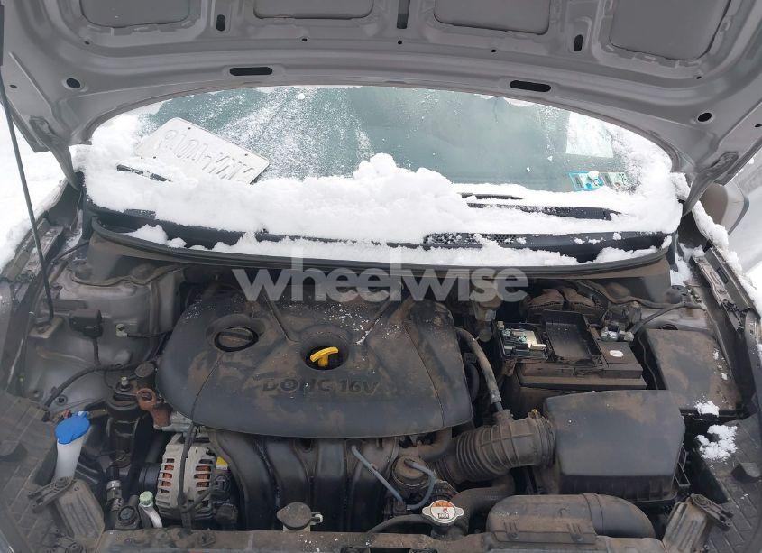 Photo 10 of 2013 Hyundai Elantra LIMITED (VIN 5NPDH4AE7DH252753)