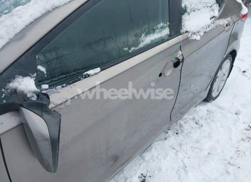 Photo 12 of 2013 Hyundai Elantra LIMITED (VIN 5NPDH4AE7DH252753)