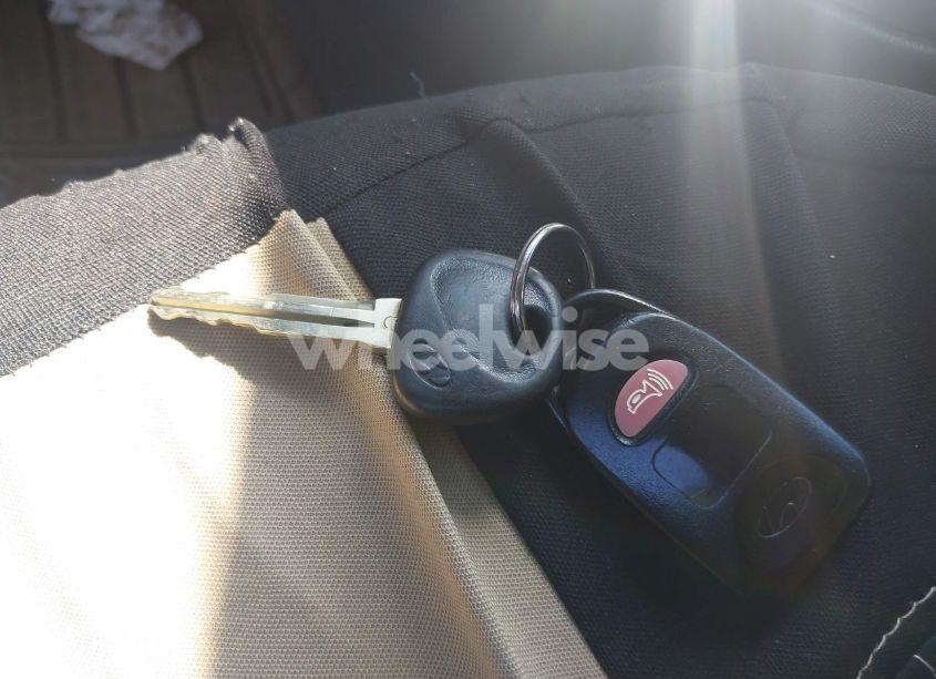 Photo 11 of 2013 Hyundai Elantra GLS (VIN 5NPDH4AE7DH255376)