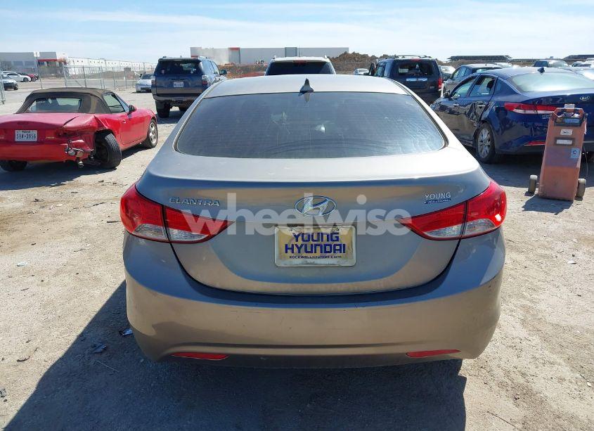 Photo 16 of 2013 Hyundai Elantra GLS (VIN 5NPDH4AE7DH262893)