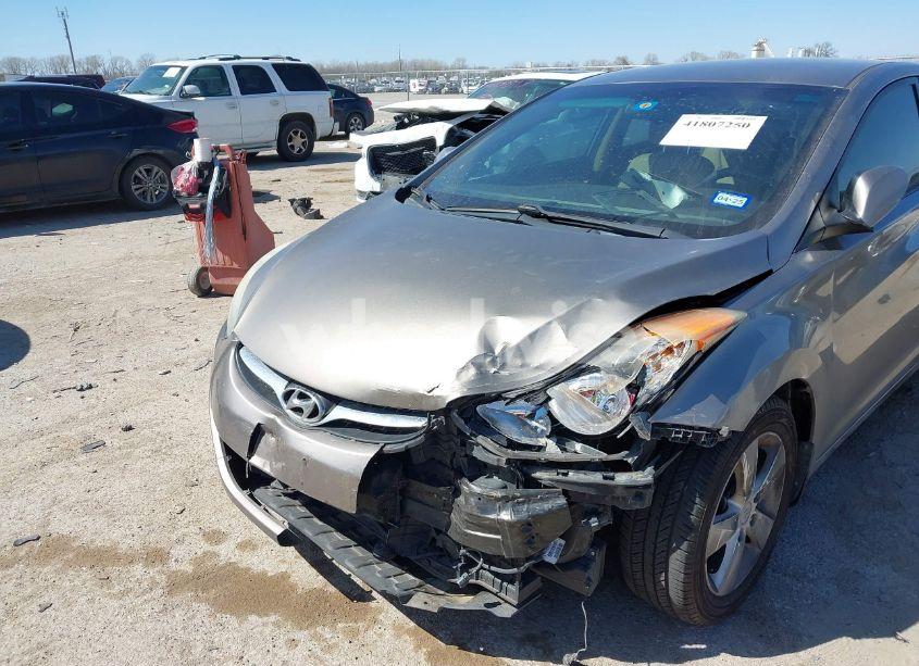 Photo 6 of 2013 Hyundai Elantra GLS (VIN 5NPDH4AE7DH262893)