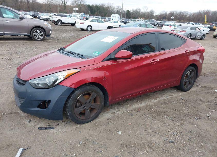 Photo 2 of 2013 Hyundai Elantra GLS (VIN 5NPDH4AE7DH282108)