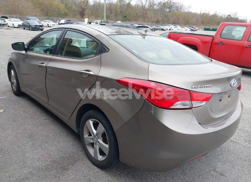 Photo 3 of 2013 Hyundai Elantra GLS (VIN 5NPDH4AE7DH286160)