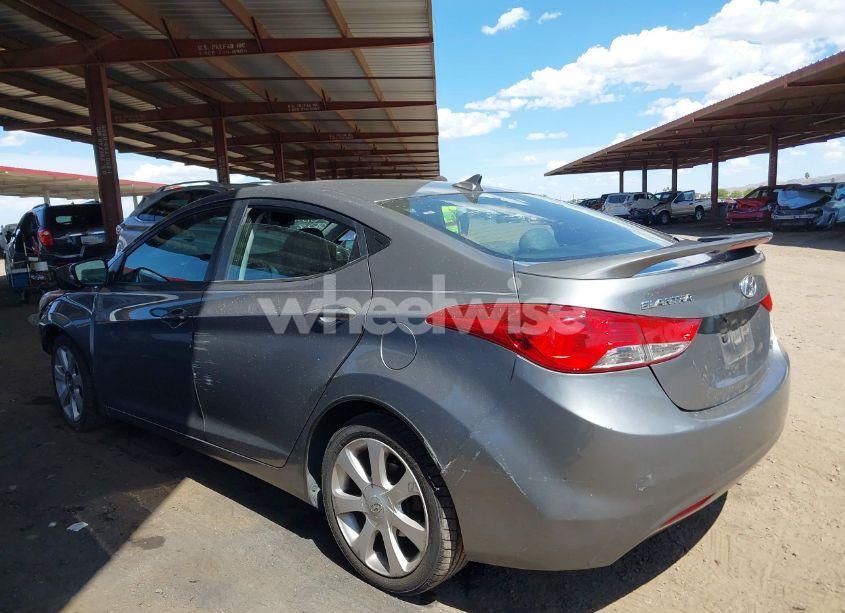Photo 3 of 2013 Hyundai Elantra LIMITED (VIN 5NPDH4AE7DH290841)