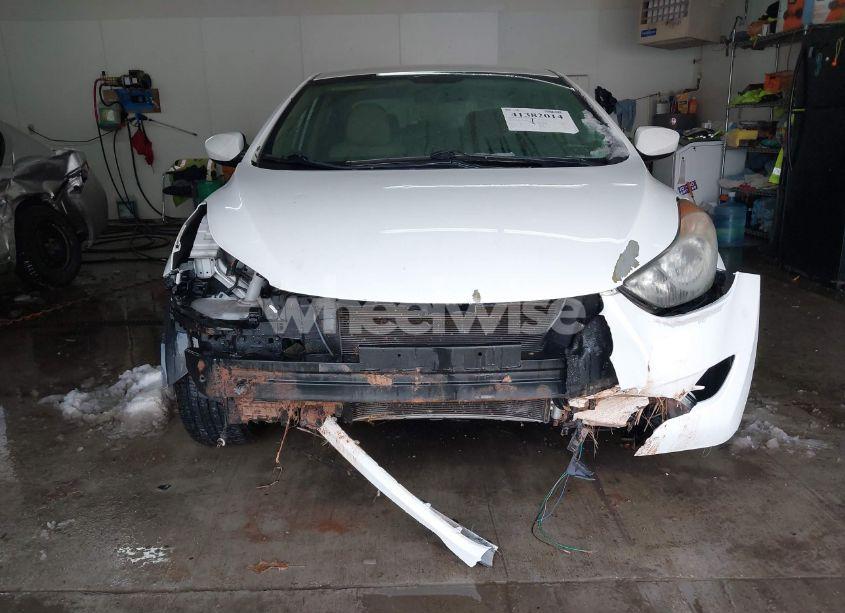 Photo 13 of 2013 Hyundai Elantra GLS (VIN 5NPDH4AE7DH300820)