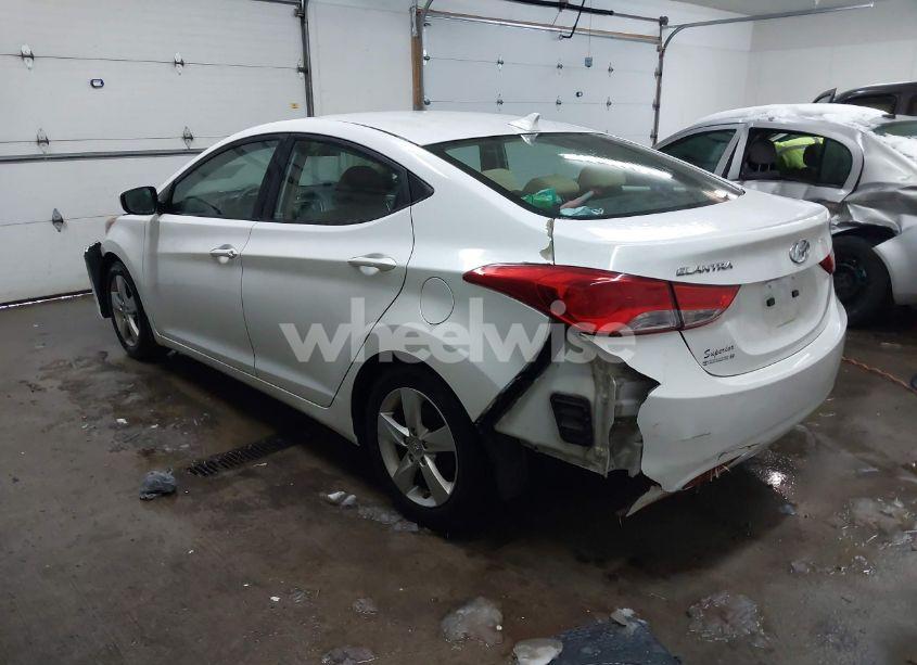 Photo 3 of 2013 Hyundai Elantra GLS (VIN 5NPDH4AE7DH300820)