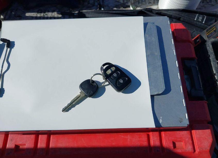 Photo 11 of 2013 Hyundai Elantra GLS (VIN 5NPDH4AE7DH302969)