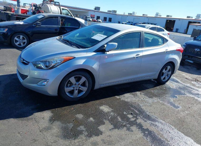 Photo 2 of 2013 Hyundai Elantra GLS (VIN 5NPDH4AE7DH302969)