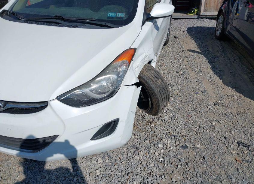 Photo 13 of 2013 Hyundai Elantra GLS (VIN 5NPDH4AE7DH303975)