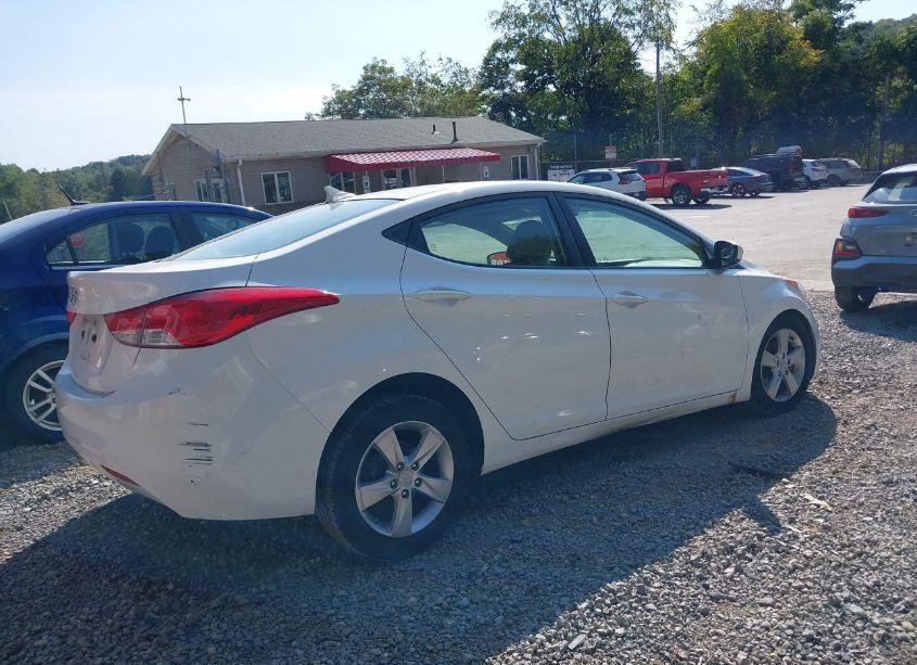 Photo 4 of 2013 Hyundai Elantra GLS (VIN 5NPDH4AE7DH303975)