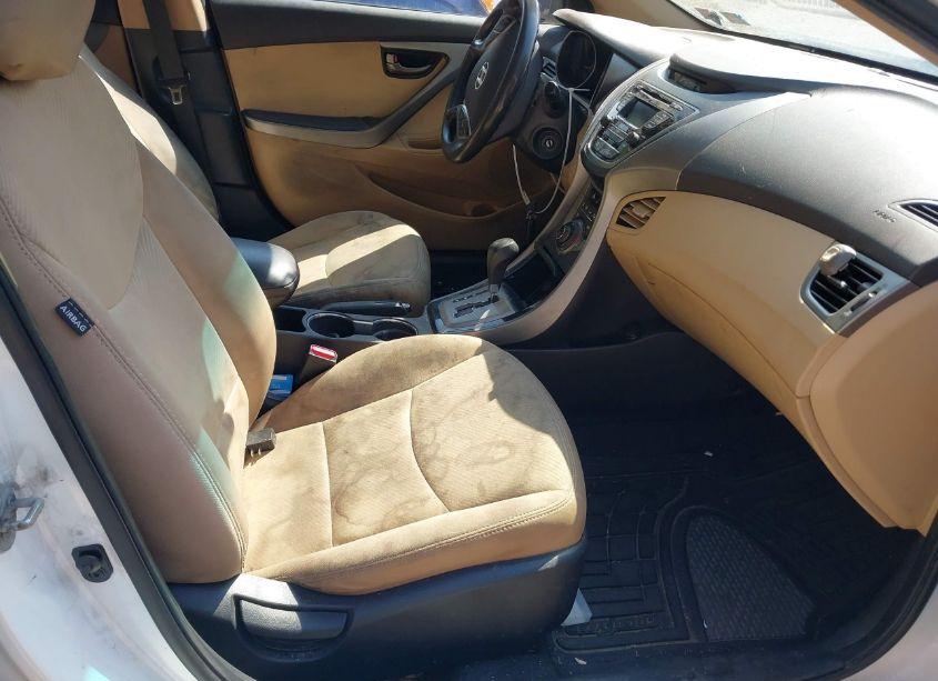 Photo 5 of 2013 Hyundai Elantra GLS (VIN 5NPDH4AE7DH303975)