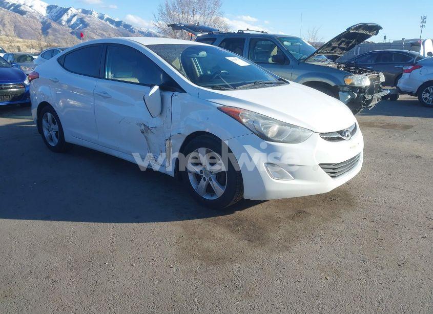 2013 Hyundai Elantra GLS (VIN 5NPDH4AE7DH307637) main photo