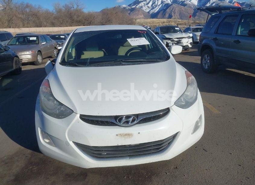 Photo 12 of 2013 Hyundai Elantra GLS (VIN 5NPDH4AE7DH307637)