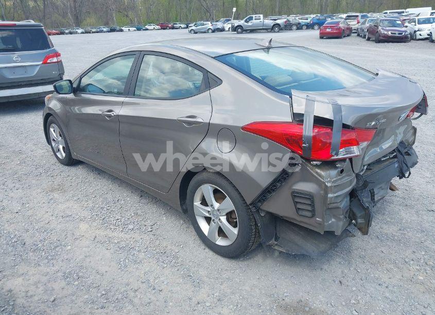 Photo 3 of 2013 Hyundai Elantra GLS (VIN 5NPDH4AE7DH313633)