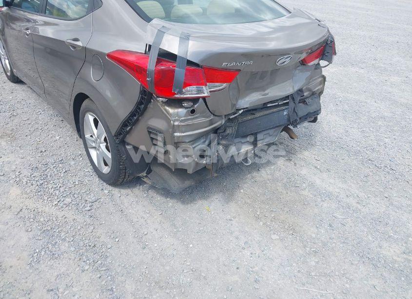 Photo 6 of 2013 Hyundai Elantra GLS (VIN 5NPDH4AE7DH313633)
