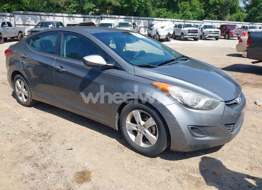2013 Hyundai Elantra GLS (VIN 5NPDH4AE7DH317018) main photo