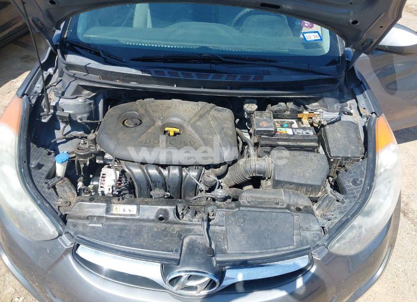 Photo 10 of 2013 Hyundai Elantra GLS (VIN 5NPDH4AE7DH317018)