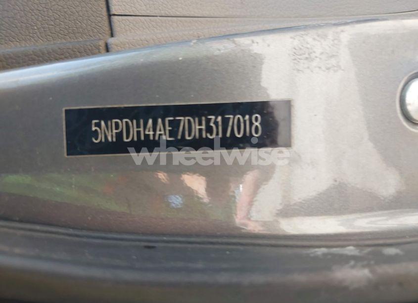 Photo 9 of 2013 Hyundai Elantra GLS (VIN 5NPDH4AE7DH317018)