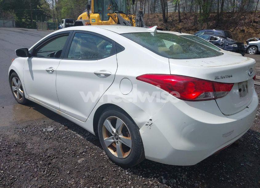 Photo 3 of 2013 Hyundai Elantra GLS (VIN 5NPDH4AE7DH319979)
