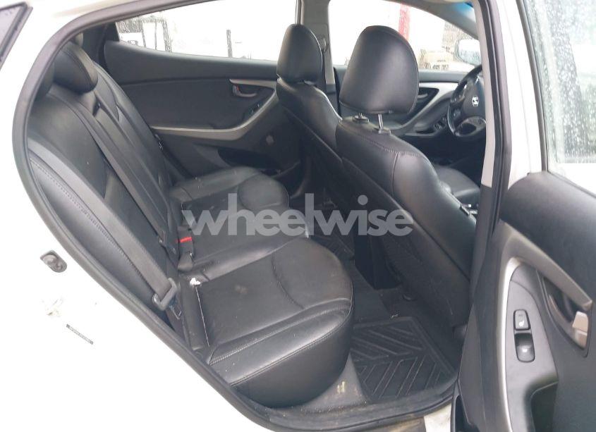 Photo 8 of 2013 Hyundai Elantra LIMITED (VIN 5NPDH4AE7DH323062)