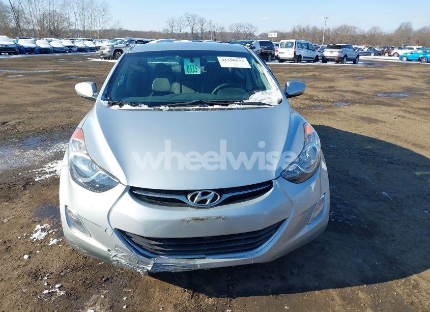 Photo 12 of 2013 Hyundai Elantra GLS (VIN 5NPDH4AE7DH341464)