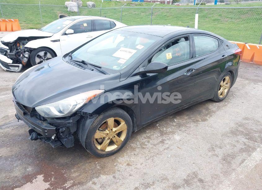 Photo 2 of 2013 Hyundai Elantra GLS (VIN 5NPDH4AE7DH343411)