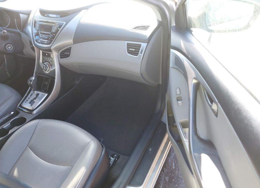 Photo 5 of 2013 Hyundai Elantra LIMITED (VIN 5NPDH4AE7DH350780)