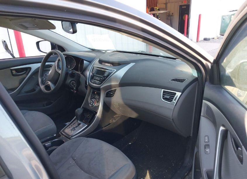 Photo 5 of 2013 Hyundai Elantra GLS (VIN 5NPDH4AE7DH375078)