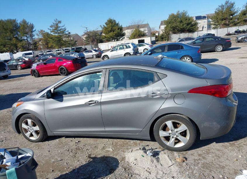 Photo 14 of 2013 Hyundai Elantra GLS (VIN 5NPDH4AE7DH377297)