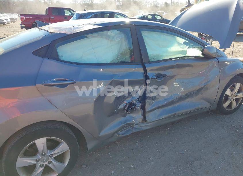 Photo 6 of 2013 Hyundai Elantra GLS (VIN 5NPDH4AE7DH377297)