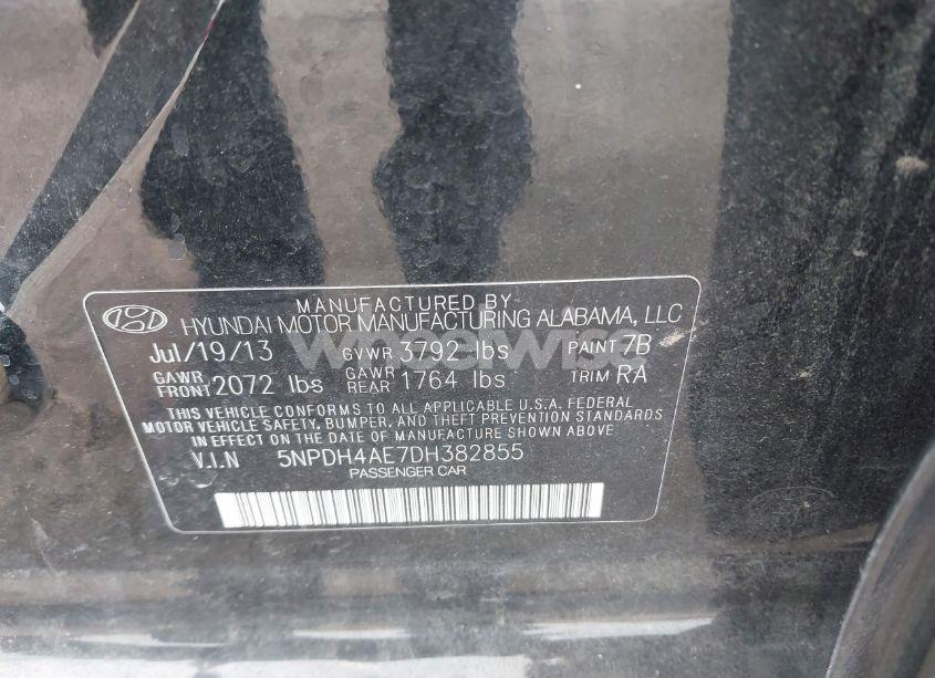 Photo 9 of 2013 Hyundai Elantra LIMITED (VIN 5NPDH4AE7DH382855)