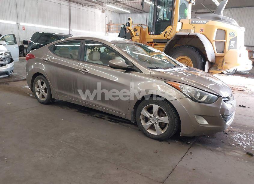 2013 Hyundai Elantra GLS (VIN 5NPDH4AE7DH390616) main photo