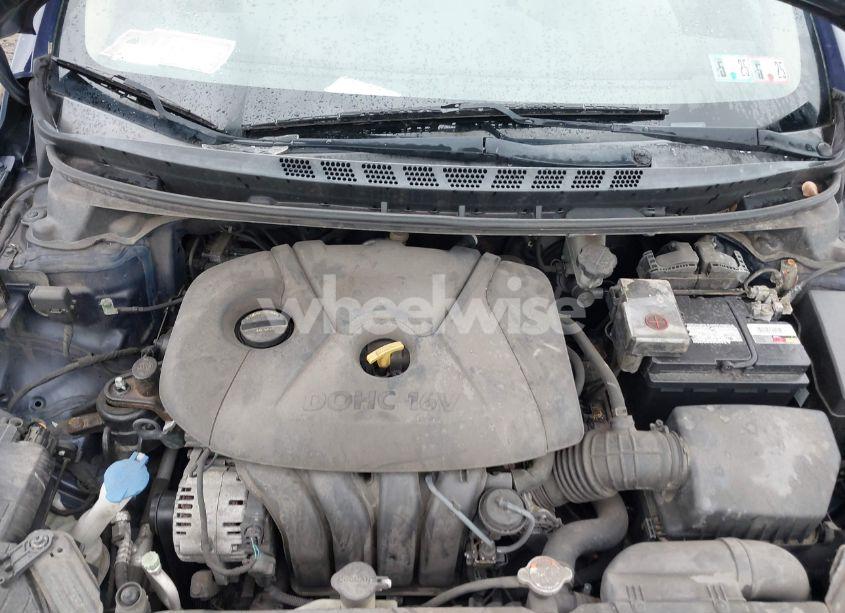 Photo 10 of 2013 Hyundai Elantra GLS (VIN 5NPDH4AE7DH413800)