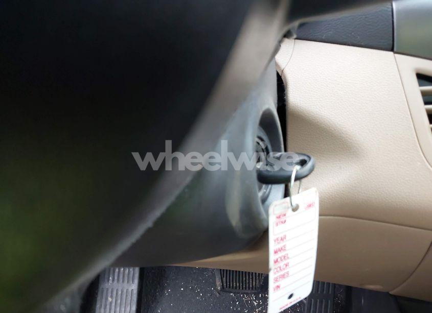 Photo 11 of 2013 Hyundai Elantra GLS (VIN 5NPDH4AE7DH413800)