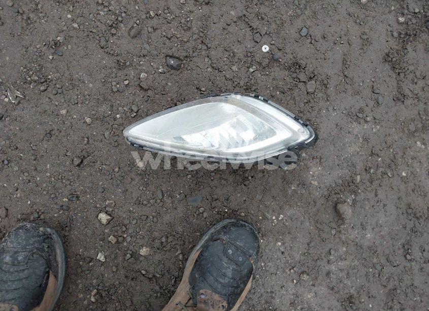 Photo 12 of 2013 Hyundai Elantra GLS (VIN 5NPDH4AE7DH413800)