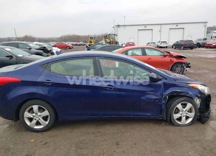 Photo 14 of 2013 Hyundai Elantra GLS (VIN 5NPDH4AE7DH413800)