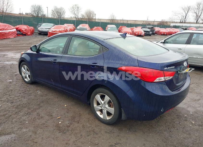 Photo 3 of 2013 Hyundai Elantra GLS (VIN 5NPDH4AE7DH413800)