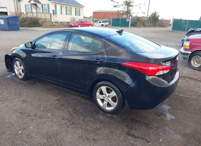 Photo 3 of 2013 Hyundai Elantra GLS (VIN 5NPDH4AE7DH418463)