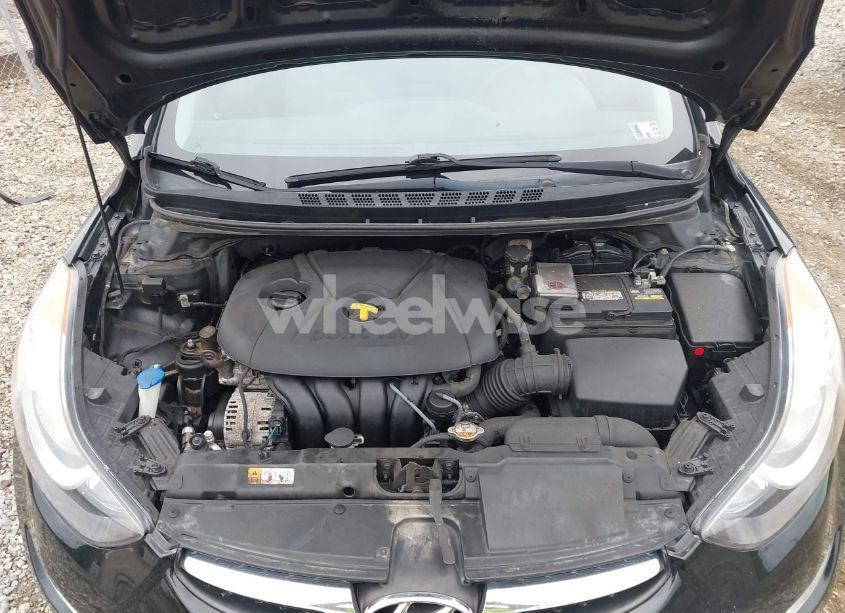 Photo 10 of 2013 Hyundai Elantra GLS (VIN 5NPDH4AE7DH421637)